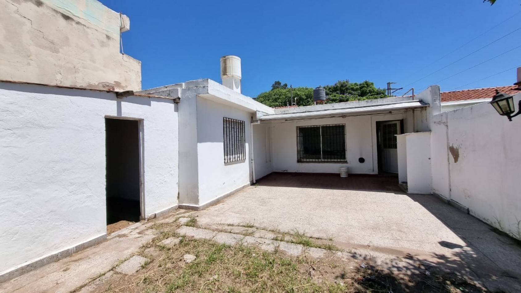 Casa Tres Dormitorios A Metros de Sabattini