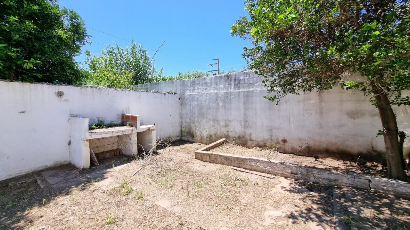 Casa Tres Dormitorios A Metros de Sabattini