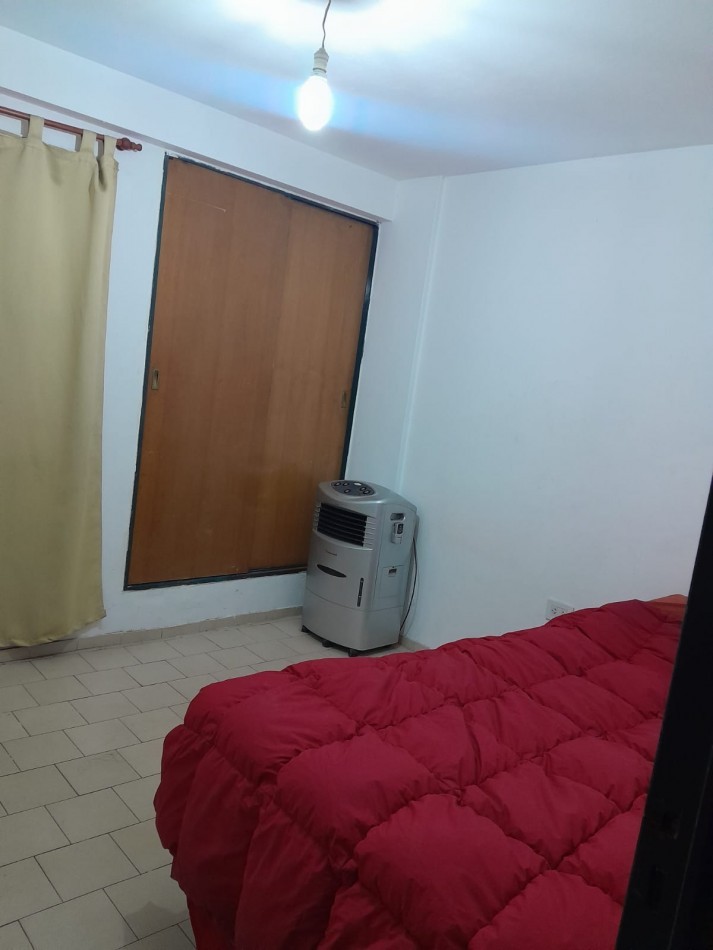 Un Dormitorio Sobre Bv. San Juan!