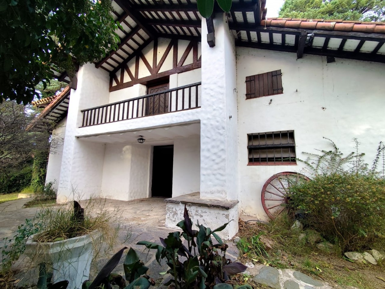 Chalet Cuatro Dormitorios