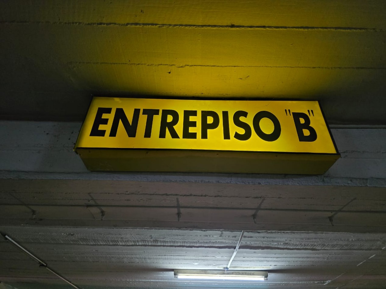 Cochera a metros de Plaza San Martin