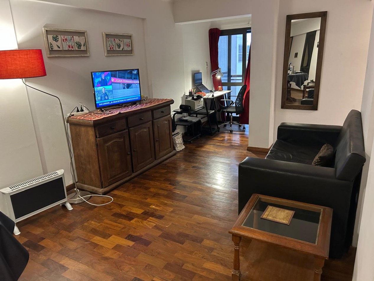 Un Dormitorio Poeta Lugones 
