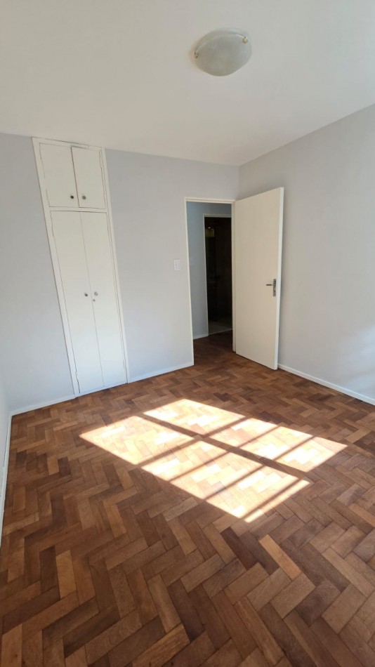 1 DORMITORIO EN PLENO CENTRO 