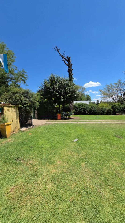 CASA DE ESTILO COLONIAL ESPAÑOL-MOLINARI