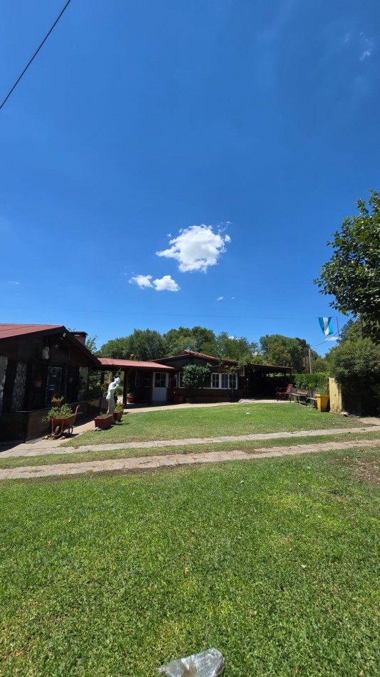 CASA DE ESTILO COLONIAL ESPAÑOL-MOLINARI