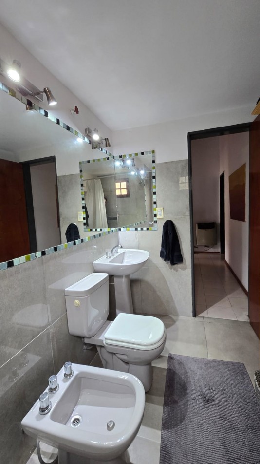 Casa Tres Dormitorios Zona Sur