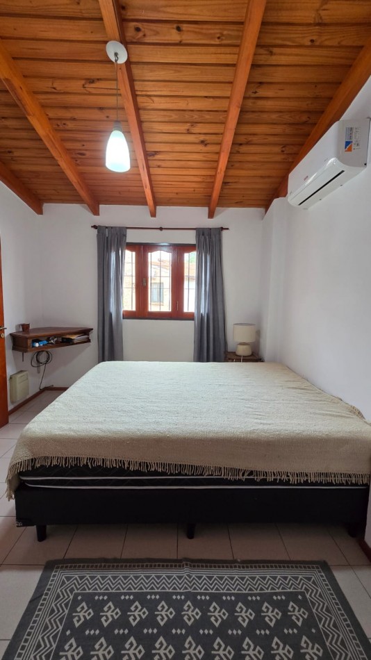 Casa Tres Dormitorios Zona Sur