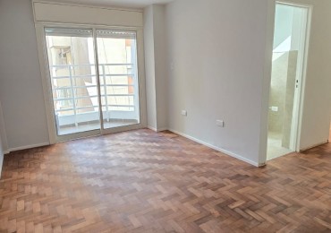 1 DORMITORIO EN PLENO CENTRO 